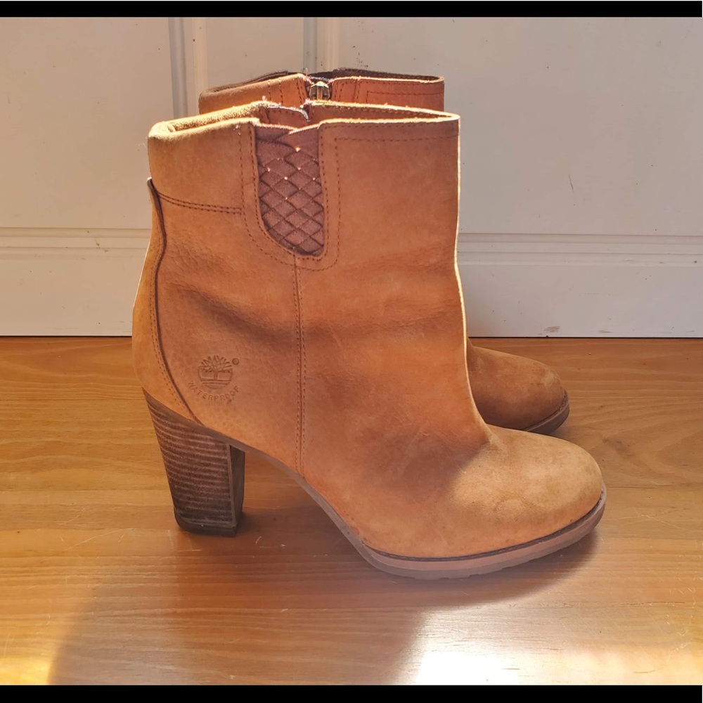 Timberland Heels Women’s size 9